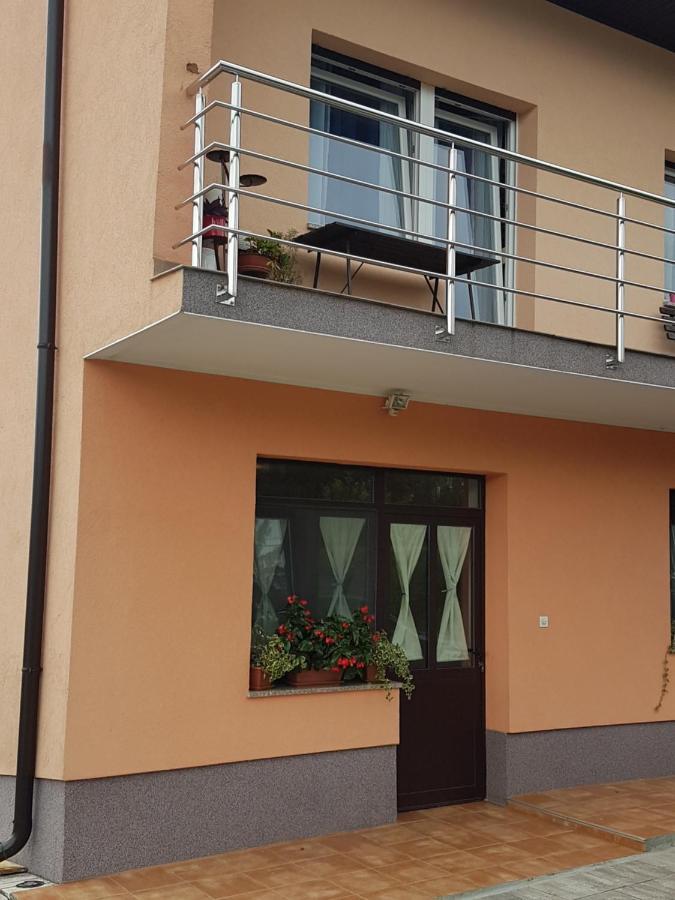Studio Apartman Maria Cavle Exterior photo